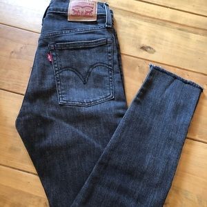 Levi’s Wedgie Skinny Jeans